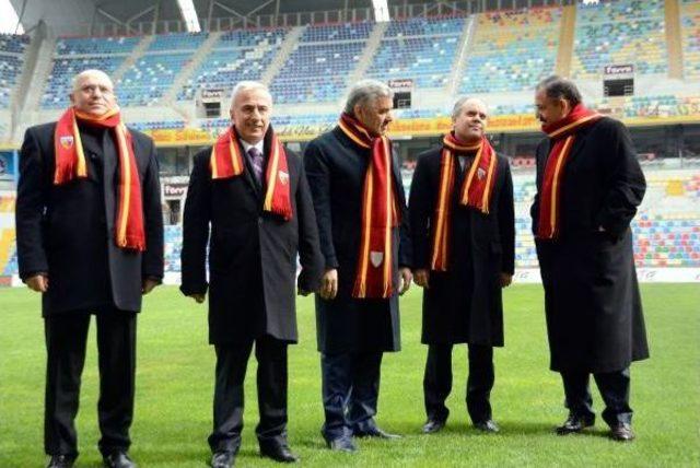 Spor Bakanı Kılı&ccedil; Saha Olayları Konusunda: "y&ouml;neticiler Dahil Herkes Sorumluluğunu Bilmeli" (2) 1