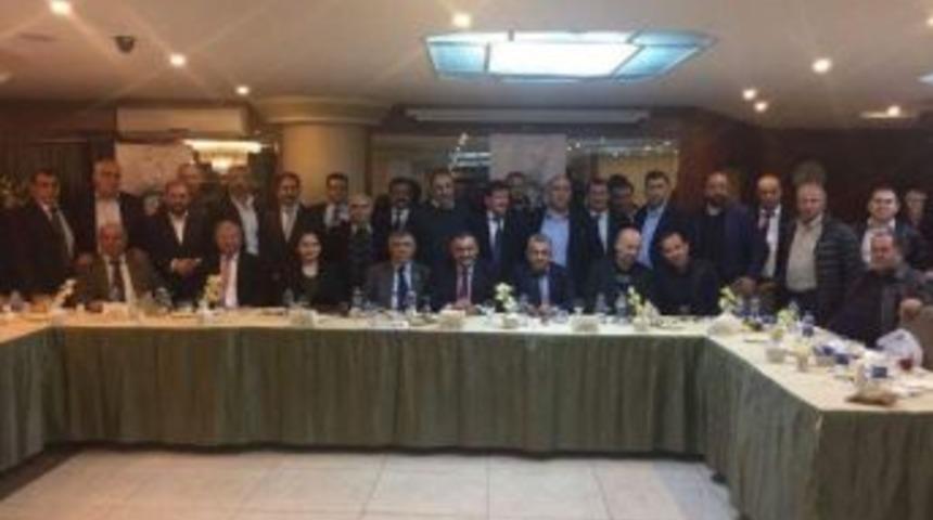 Develili İşadamları İstanbul&rsquo;da Bir Araya Geldi