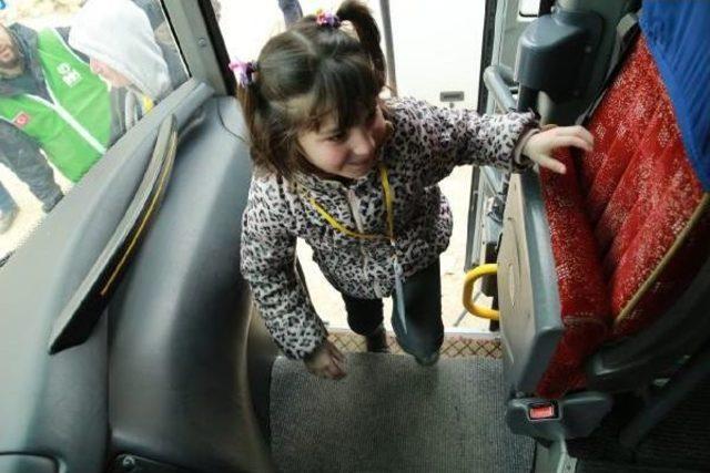 Halep te Mahsur Kalan 41 Yetime Yardım Eli Ulaştı 3