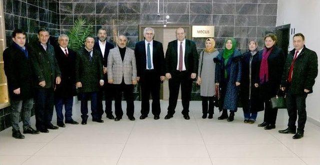 Başkan Orhan&rsquo;dan İl Teşkilatına Hizmet Sunumu 1