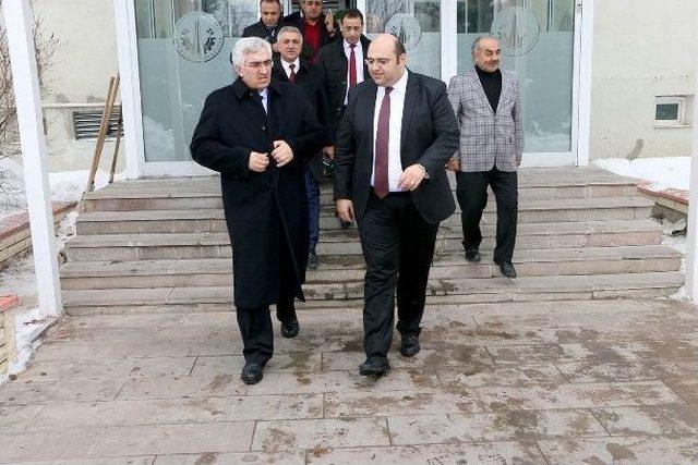 Başkan Orhan&rsquo;dan İl Teşkilatına Hizmet Sunumu 2