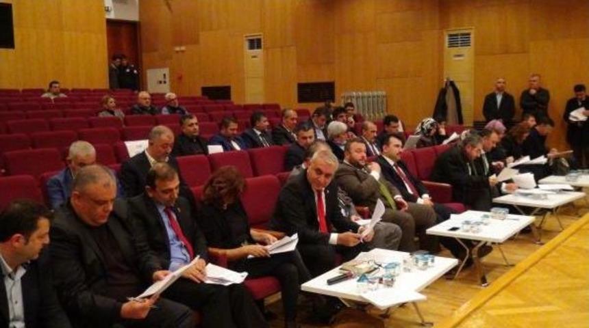 Zeytinburnu&rsquo;Nda &lsquo;Yerinden Etme&rsquo; Tartışması