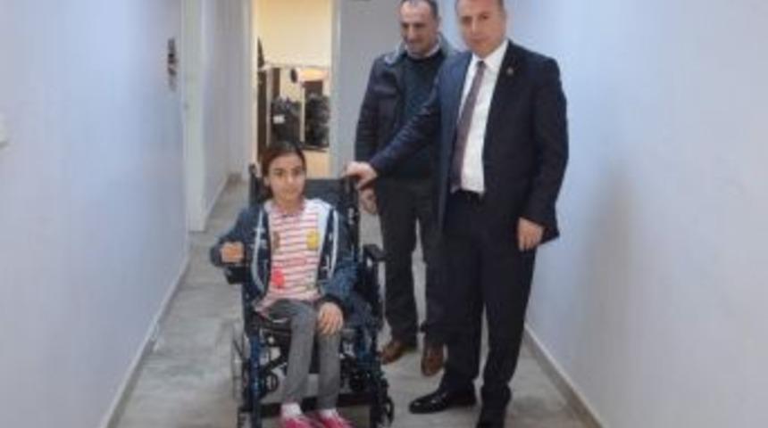 Kurtalan&rsquo;da Engelli Gence Tekerlekli Sandalye