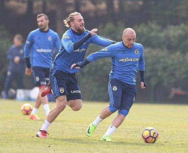 Fenerbahçe, Bursaspor Hazırlıklarını Sürdürdü 3