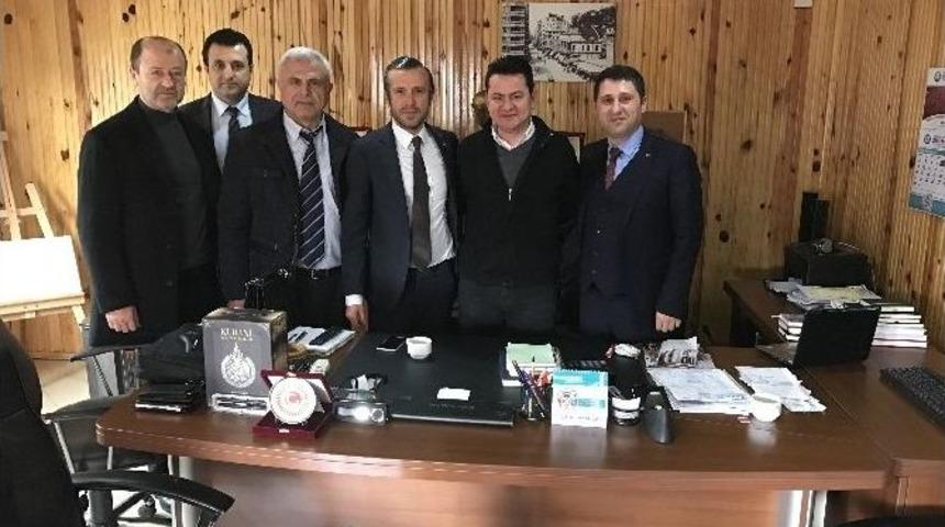 Dr. &Ouml;zen, "evet" İ&ccedil;in Devrek Ve &Ccedil;aycuma&rsquo;da Temaslarda Bulundu