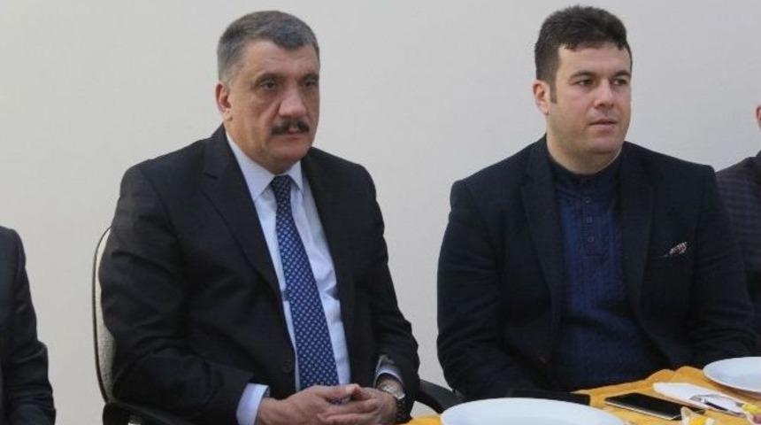 Başkan G&uuml;rkan, &ldquo;şehrin İstikbali A&ccedil;ısından Teknoparklar Ve Teknokentler &Ouml;nemli&rdquo;