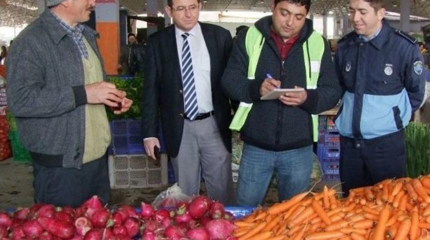 Korkuteli Zabıtası Fiyat Etiket Dağıttı