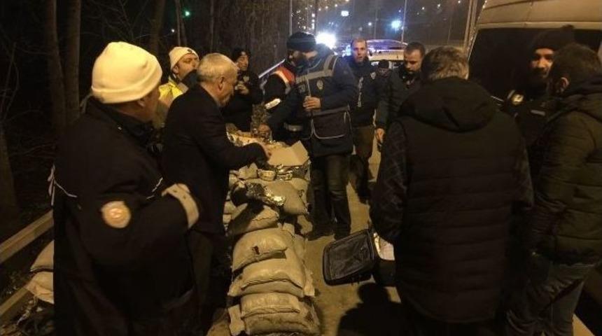 Ahmet &Ccedil;ubuk&ccedil;u Ve Ersun Yanal&rsquo;dan Anlamlı Ziyaret