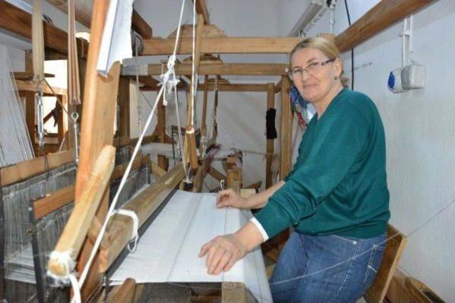 Tarihi Manisa Bezini Yaşatmak I&ccedil;in M&uuml;cadele Veriyorlar 2