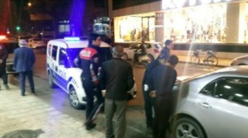 &rsquo;dur&rsquo; İkazına Uymayan S&uuml;r&uuml;c&uuml;ye Cezai İşlem Uygulandı