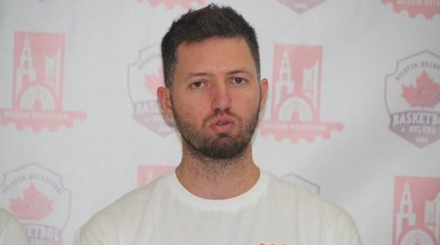 Tb2l Temsilcisi Bilecik Belediyesi Basketbol Kul&uuml;b&uuml; 3 Oyuncuyla Yollarını Ayırdı