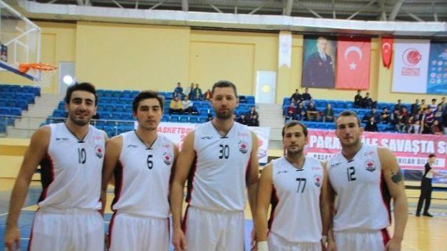 Tb2l Temsilcisi Bilecik Belediyesi Basketbol Kulübü 3 Oyuncuyla Yollarını Ayırdı