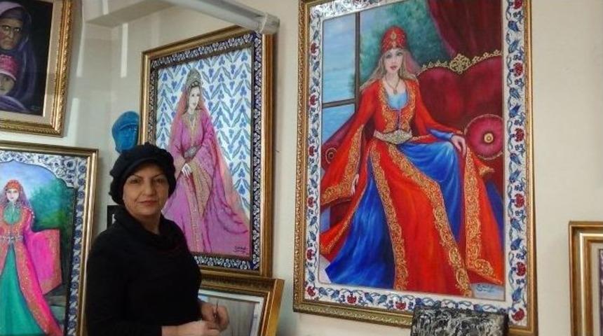 &Ccedil;iniyi Ebruyla Buluşturdu