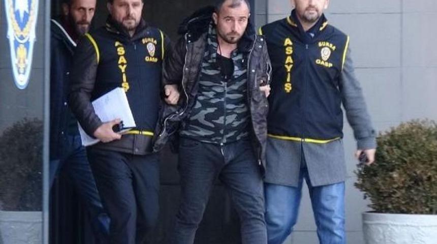 Oyuncak Silahlı Ptt Soyguncusuna 5 Yıl Hapis