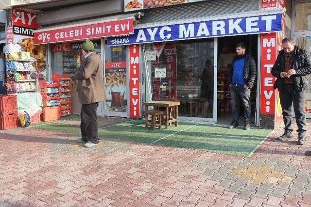 Güvenlik Kamerasını Da Çaldılar, Yine De Yakalandılar