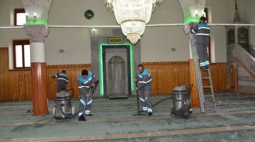 Camiler Melikgazi&rsquo;ye Emanet