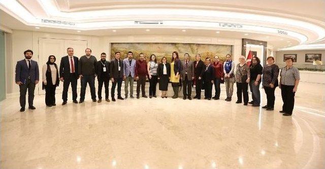 Yabancı Heyetler Büyükşehir’in Mülteci Çalışmalarını İnceledi