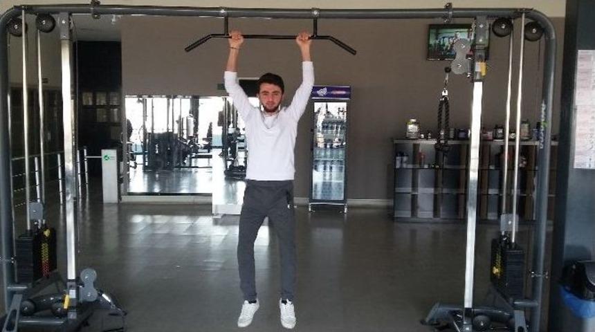 Polis Olmak İ&ccedil;in 1 Santime İhtiyacı Var