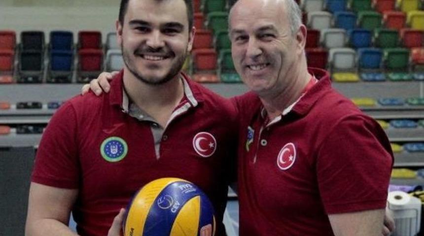 Bursa B&uuml;y&uuml;kşehir Belediyespor'da &Ccedil;eyrek Final Sevinci