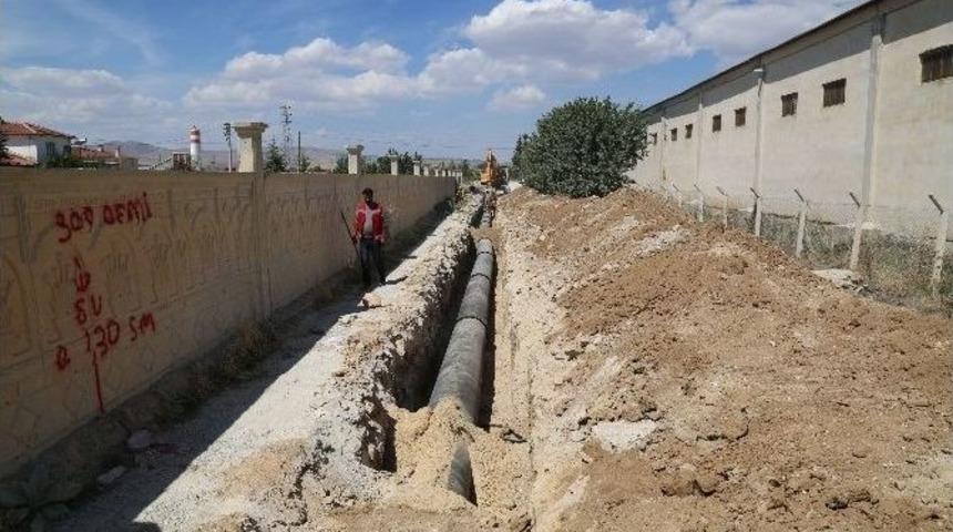 &Ccedil;ay Ve Bolvadin&rsquo;e İ&ccedil;mesuyu Temin Edecek İsale Hattının İnşaatını S&uuml;r&uuml;yor
