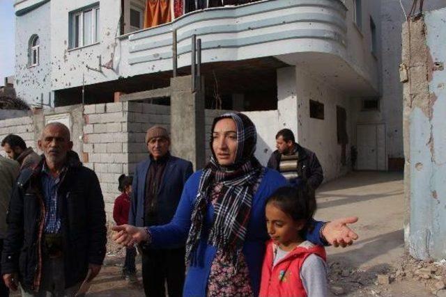 Nusaybin'de Hendek- Barikat Mağdurları Evlerinin Yıkılmasını Istemiyor