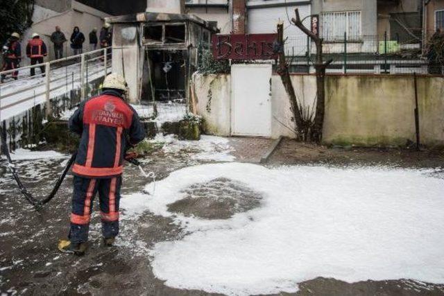 Yanan Trafo Osmanbey'i Elektriksiz Bıraktı