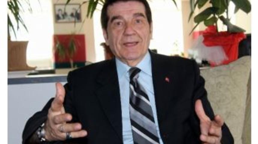 Balkan T&uuml;rkleri Yunanistan&rsquo;a Sert &Ccedil;ıktı