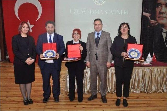 İzmir Baro Başkanı Özcan: ’’uzlaştırmayı Sadece Avukatlar Yapsın’’