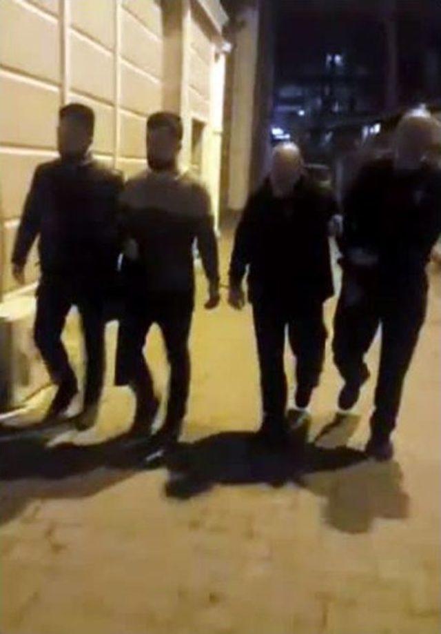 Yurt Dışına Ka&ccedil;maya &Ccedil;alışırken Yakalanan Fet&ouml; &Uuml;yesi Akademisyenlere Yardım Edenler Yakalandı 2