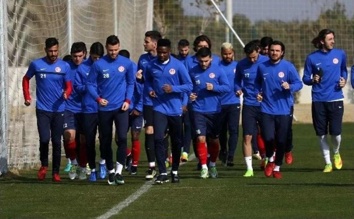 Antalyaspor, Konyaspor Hazırlıklarını S&uuml;rd&uuml;r&uuml;yor
