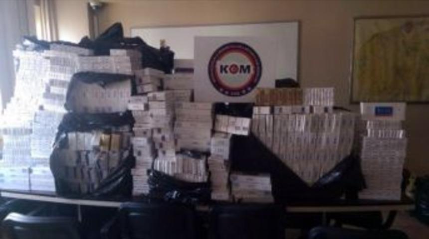 Mersin&rsquo;de Ka&ccedil;ak Sigara Operasyonu