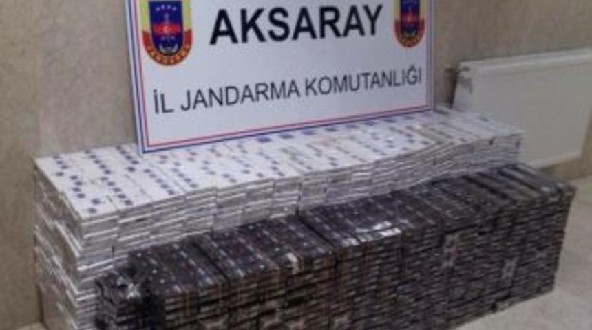 Otobüslerin Bagajlarında 7 Bin 800 Paket Kaçak Sigara Ele Geçirildi