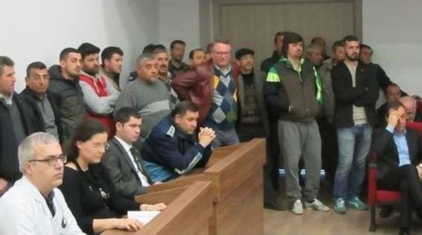 Biga Pazar Esnafı Eski Pazar Yerini İstiyor