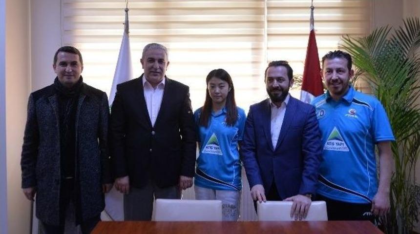 Melek Hu, 1 Yıl Daha Bursa B&uuml;y&uuml;kşehir Belediyespor&rsquo;da