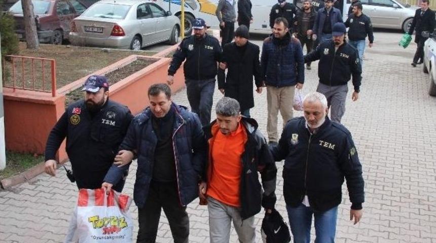 Karab&uuml;k&rsquo;te Fet&ouml; Kapsamında 10 Kişi Adliyeye Sevk Edildi