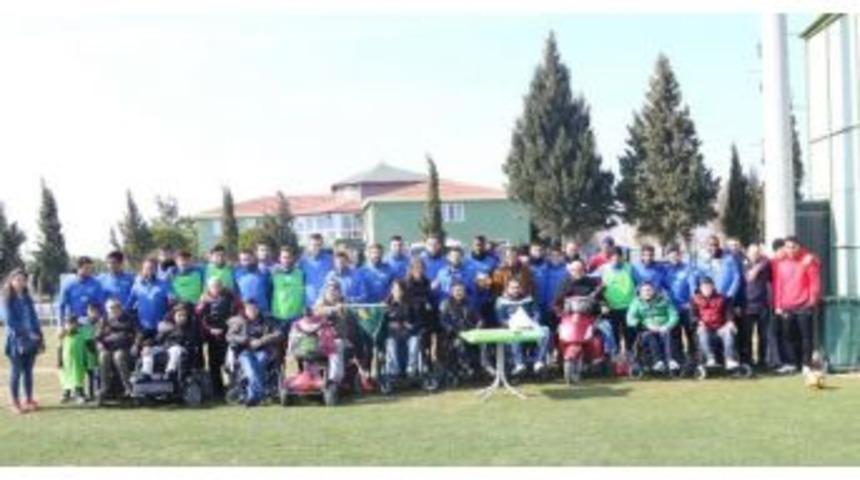 Akhisar Belediyespor'da Kafkas'a Tam Destek