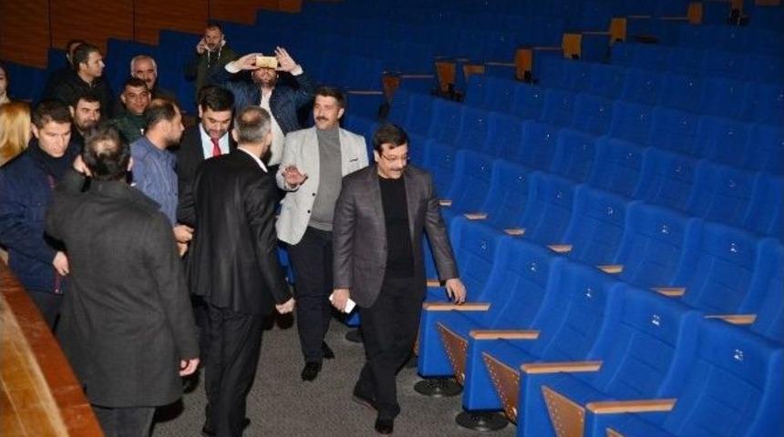 Başkan Atilla K&uuml;lt&uuml;r Ve Kongre Merkezi&rsquo;ni Denetledi