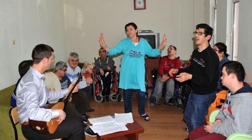 Engel Tanımıyorlar