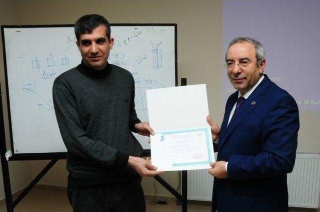 Muşlu Arı Yetiştiricilerine Sertifika 2