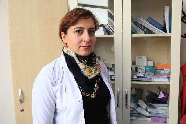 İranlı Doktor Malatya’daki Parkinson Hastalarının Umudu Oldu