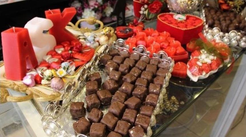 (&ouml;zel Haber) Bunlar Da &lsquo;aşk&rsquo; &Ccedil;ikolataları