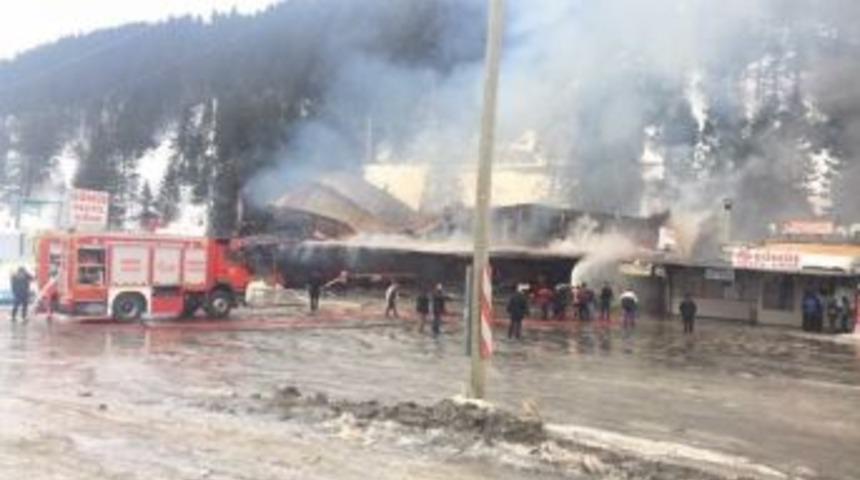Trabzon&rsquo;da Dinlenme Tesisinde Yangın