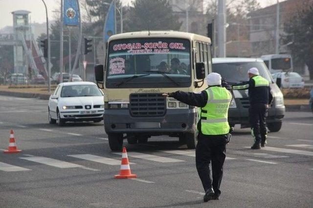 Emniyetten Toplu Taşıma Araçlarına ‘sivil Denetim’