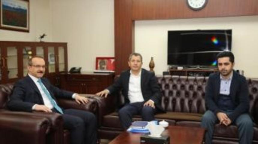 Vali Yavuz, İş Adamlarını Bilgilendirdi