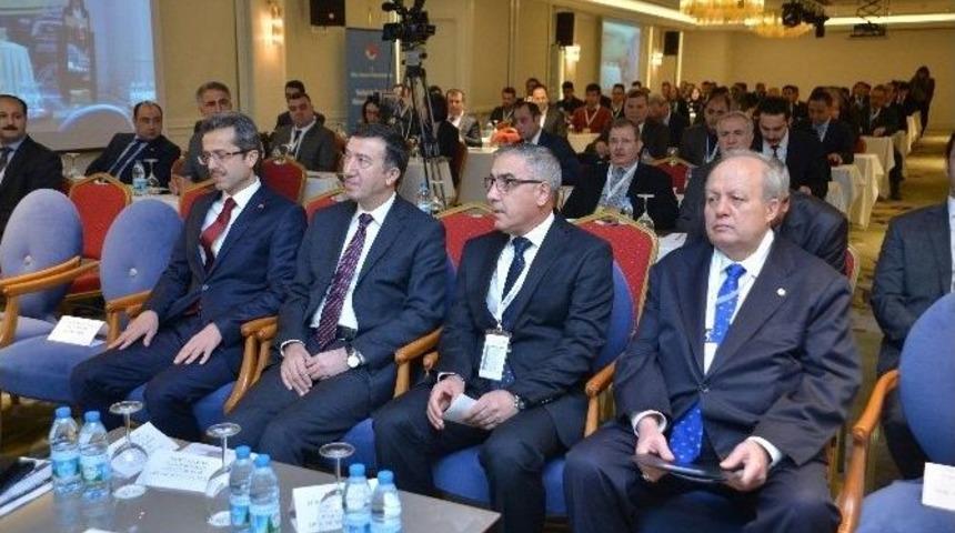 T&uuml;rkiye&rsquo;de Otomotiv M&uuml;hendisliği Konferansı