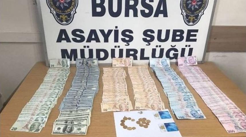 Oğluna S&uuml;nnet D&uuml;ğ&uuml;n&uuml; Yapmak İ&ccedil;in &Ccedil;alıştığı İş Yerinin Kasasını Soydu