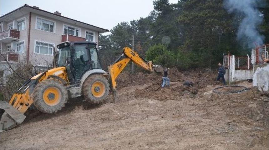 Alaplı Belediyesi Okul Yolunda &Ccedil;alışmalara Başladı