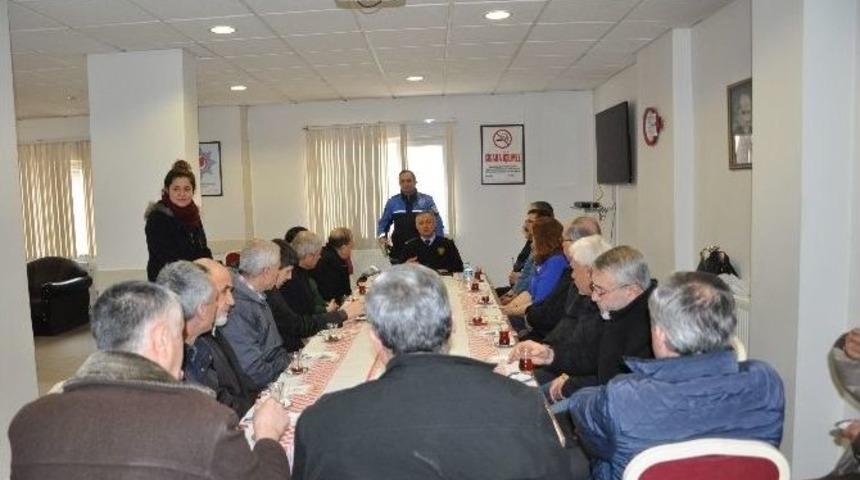 Boz&uuml;y&uuml;k İl&ccedil;e Emniyet M&uuml;d&uuml;r&uuml; G&uuml;ner, Mahalle Muhtarlarıyla Bir Araya Geldi