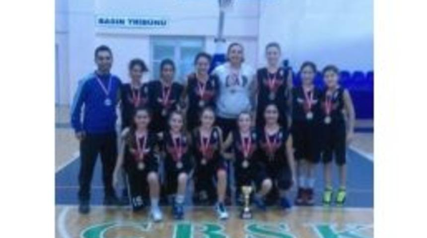 Marmaraereğlisi Belediyesi Spor Kulübü Küçük Kız Basketbol Takımı İl İkincisi Oldu