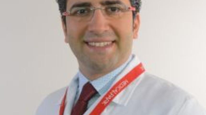 Diş Eti Kanamaları Hafife Alınmamalı